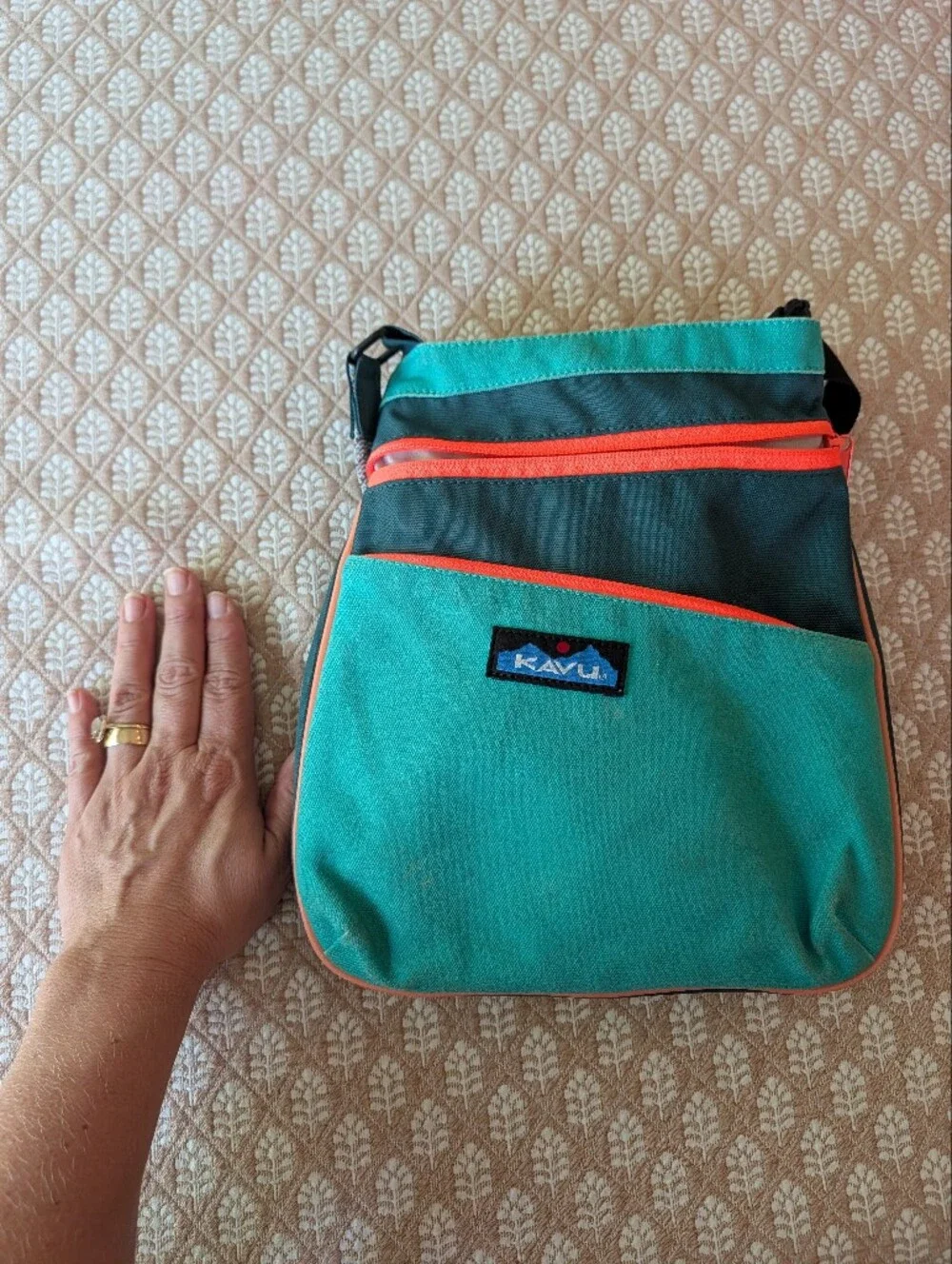 Kavu Teal Messenger Bag with Orange Trim